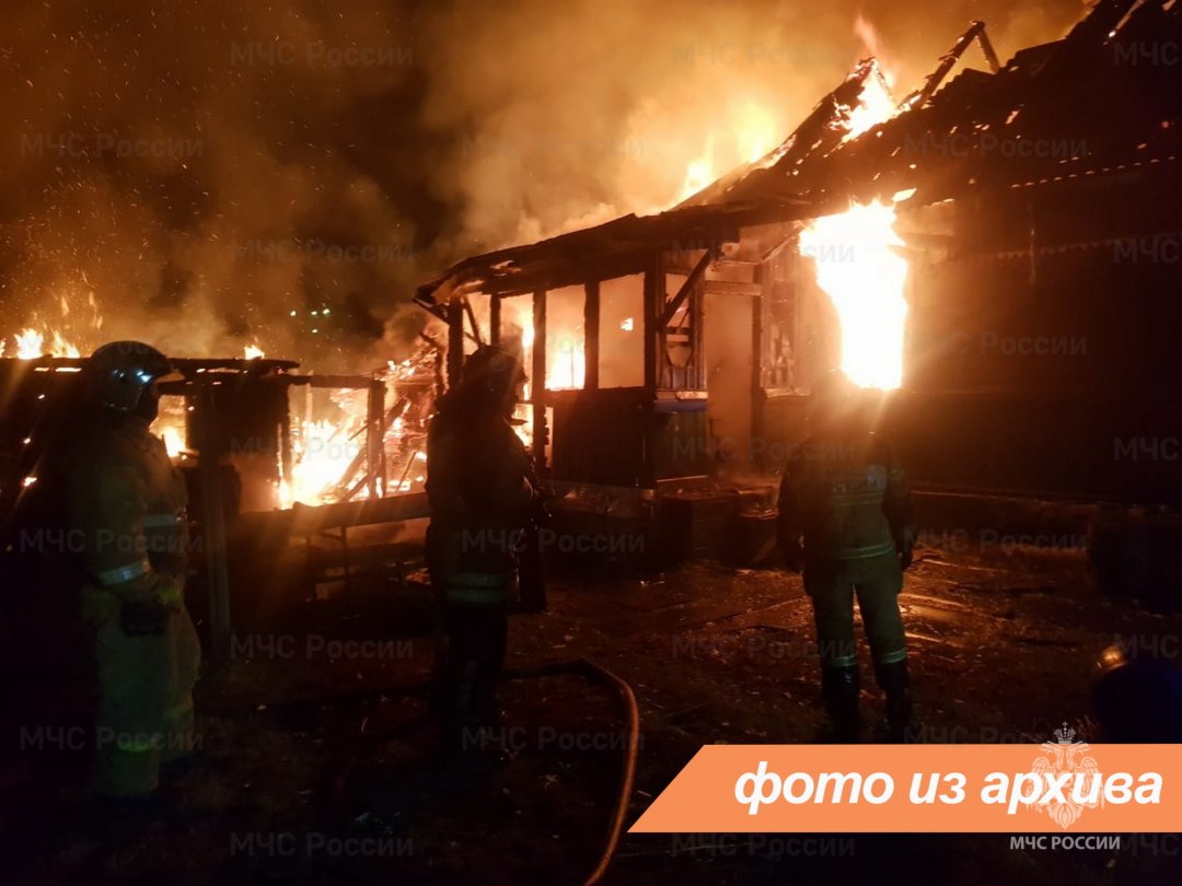 Пожарно-спасательные подразделения Ленинградской области ликвидировали пожар в Кингисеппском районе